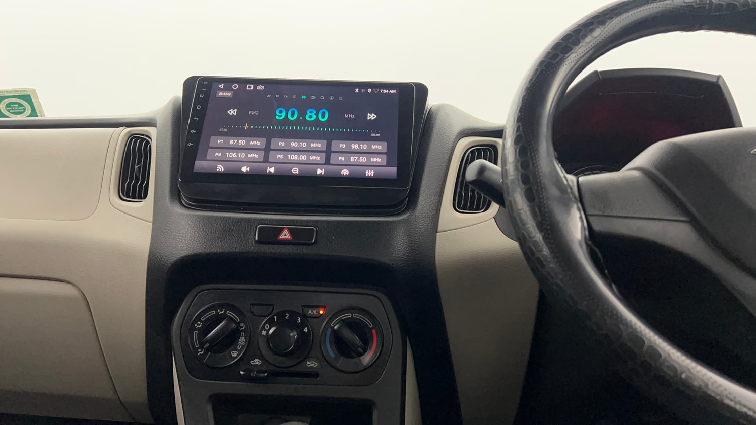 Used 2024 Maruti Suzuki Wagon R LXI 1.0 Petrol Manual interior MUSIC SYSTEM & AC CONTROL VIEW