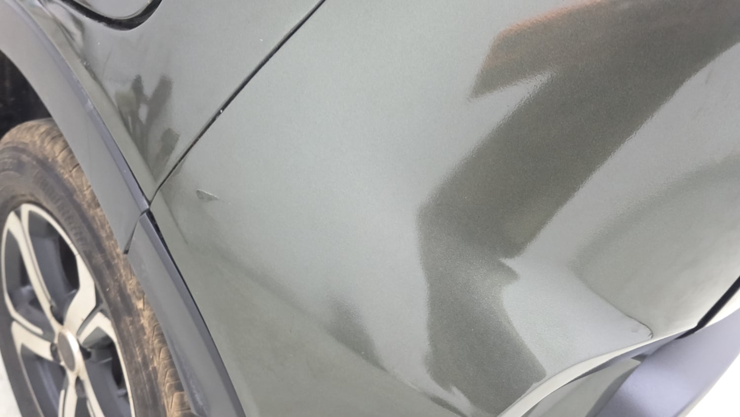Used 2023 Tata Nexon XZ Plus LUXS Petrol Manual dents MINOR SCRATCH