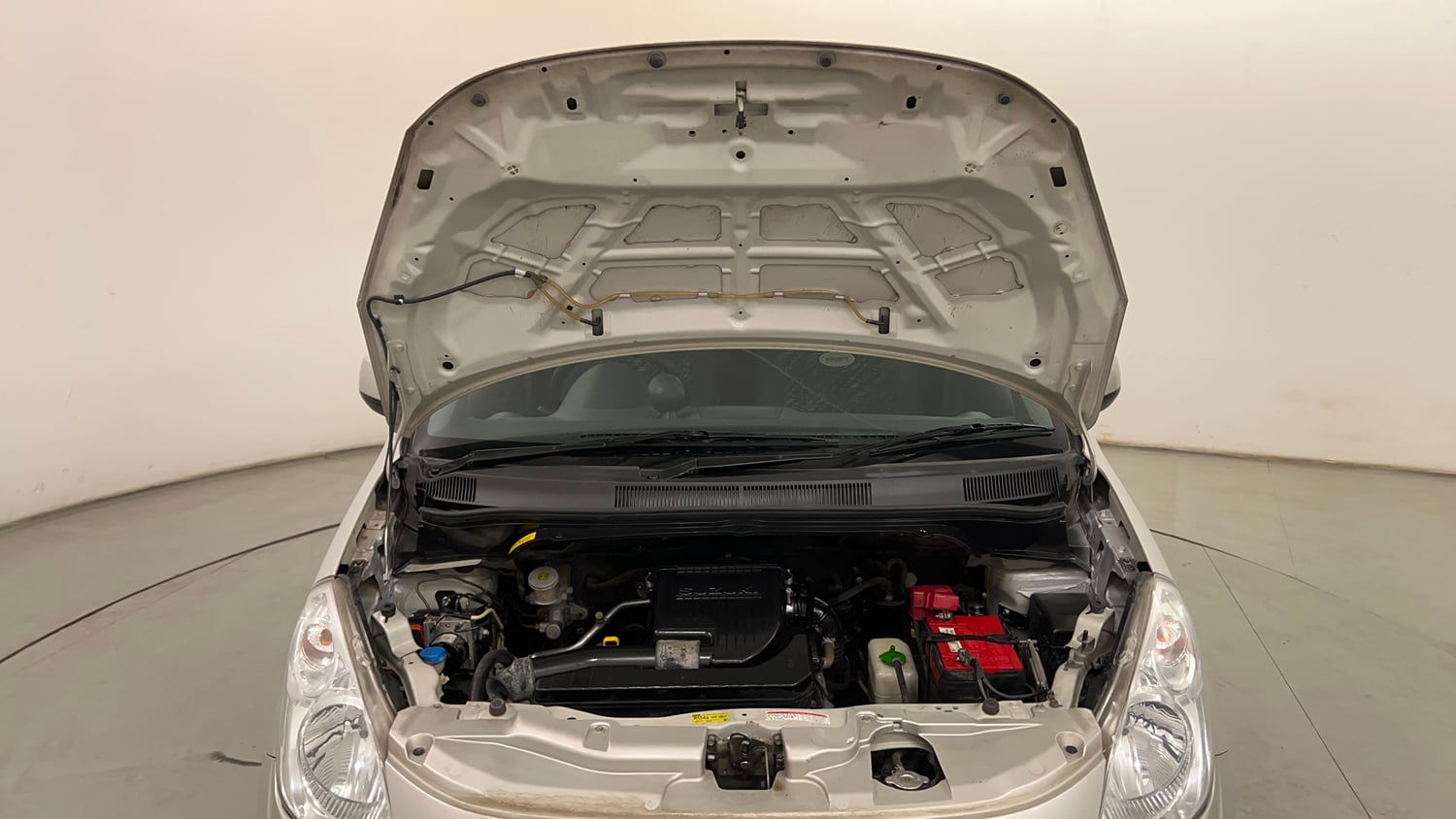 Used 2015 Maruti Suzuki Ritz Zxi BS-IV Petrol Manual engine ENGINE & BONNET OPEN FRONT VIEW