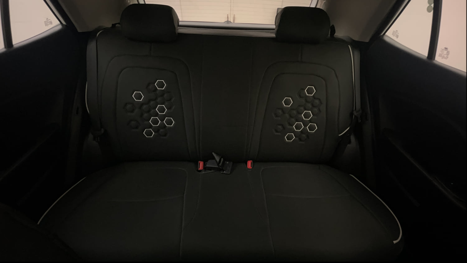 Used 2022 Hyundai Venue SX Plus 1.0 Turbo DCT Petrol Automatic interior REAR SEAT CONDITION VIEW