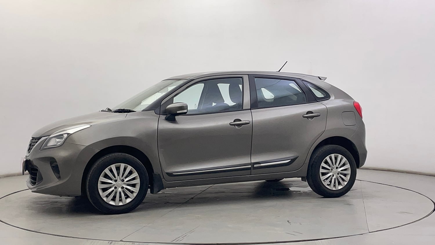 Used 2019 Maruti Suzuki Baleno Delta Petrol Manual exterior LEFT SIDE VIEW