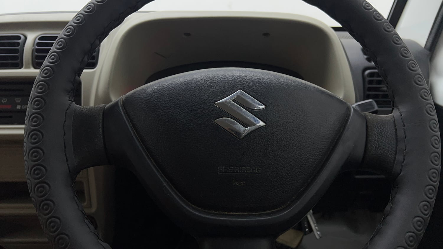 Used 2022 Maruti Suzuki Eeco 5 STR AC (O) Petrol Manual top_features Airbags