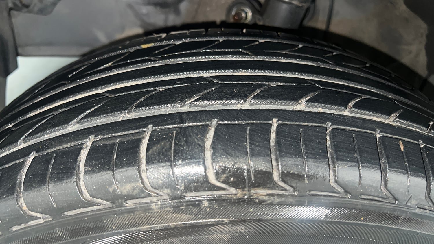 Used 2018 Honda Jazz SV Petrol Petrol Manual tyres LEFT FRONT TYRE TREAD VIEW