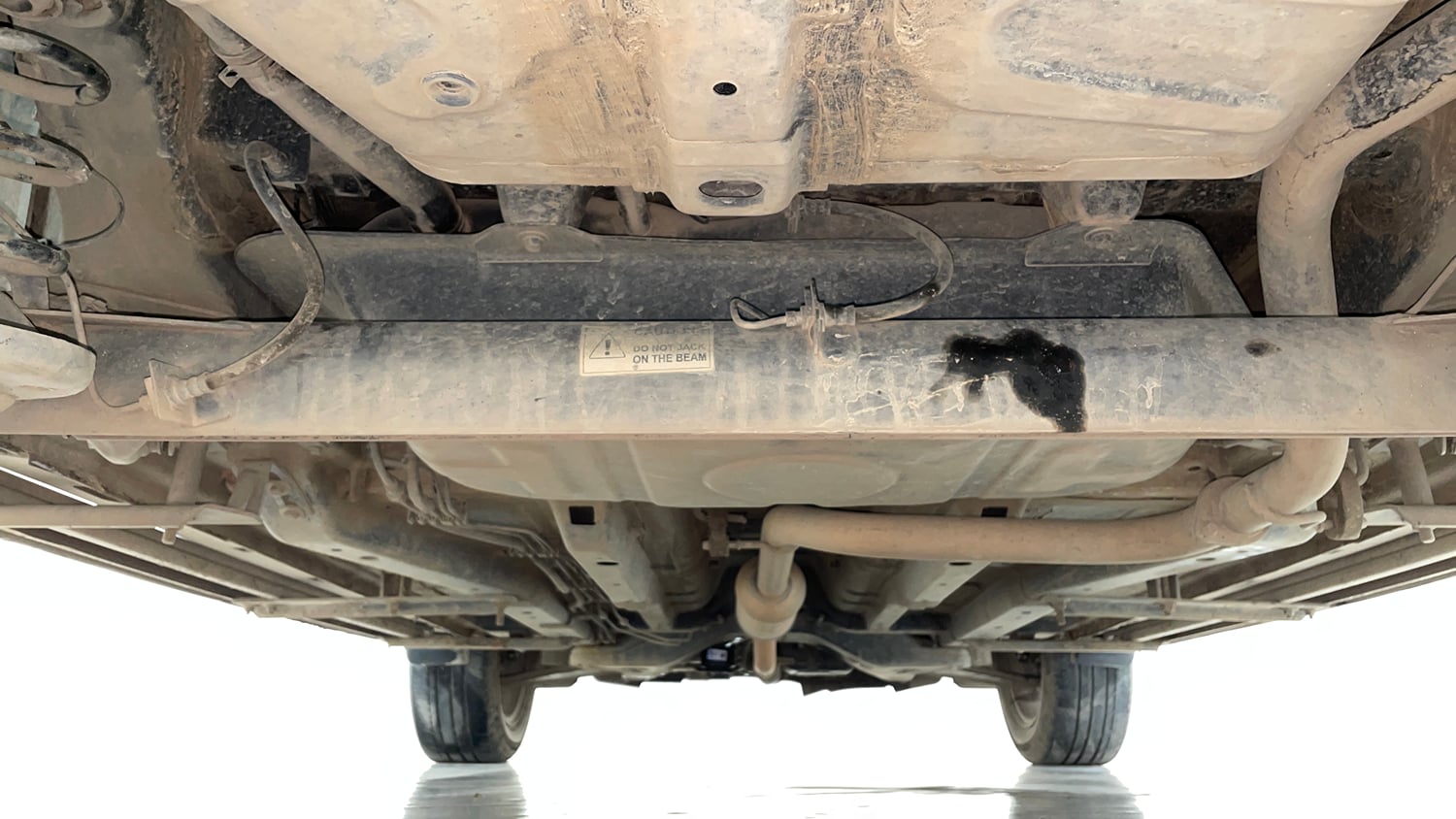 Used 2022 Tata Nexon XZA Plus (Premium) Dark Edition Petrol Automatic extra REAR UNDERBODY VIEW (TAKEN FROM REAR)