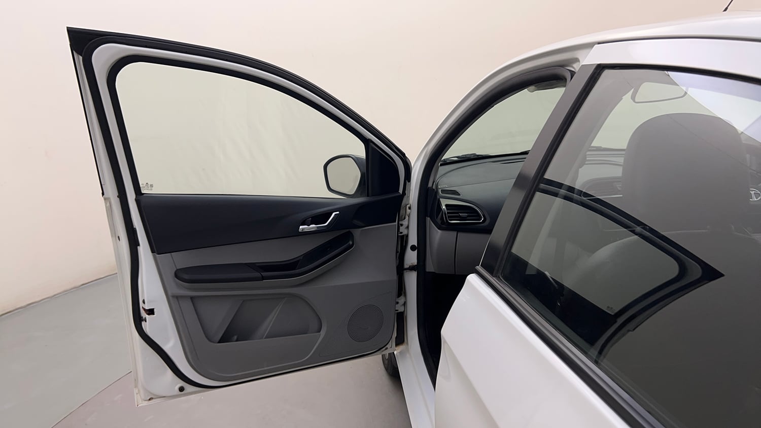 Used 2022 Tata Tiago XZA Plus Petrol Automatic interior LEFT FRONT DOOR OPEN VIEW
