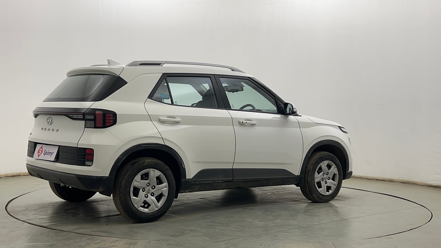 Used 2022 Hyundai Venue SX 1.2 Petrol Petrol Manual exterior RIGHT REAR CORNER VIEW