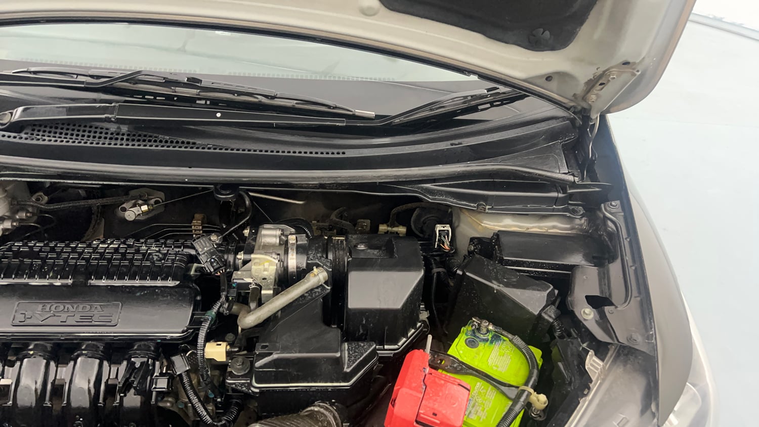Used 2018 Honda Jazz SV Petrol Petrol Manual engine ENGINE LEFT SIDE HINGE & APRON VIEW