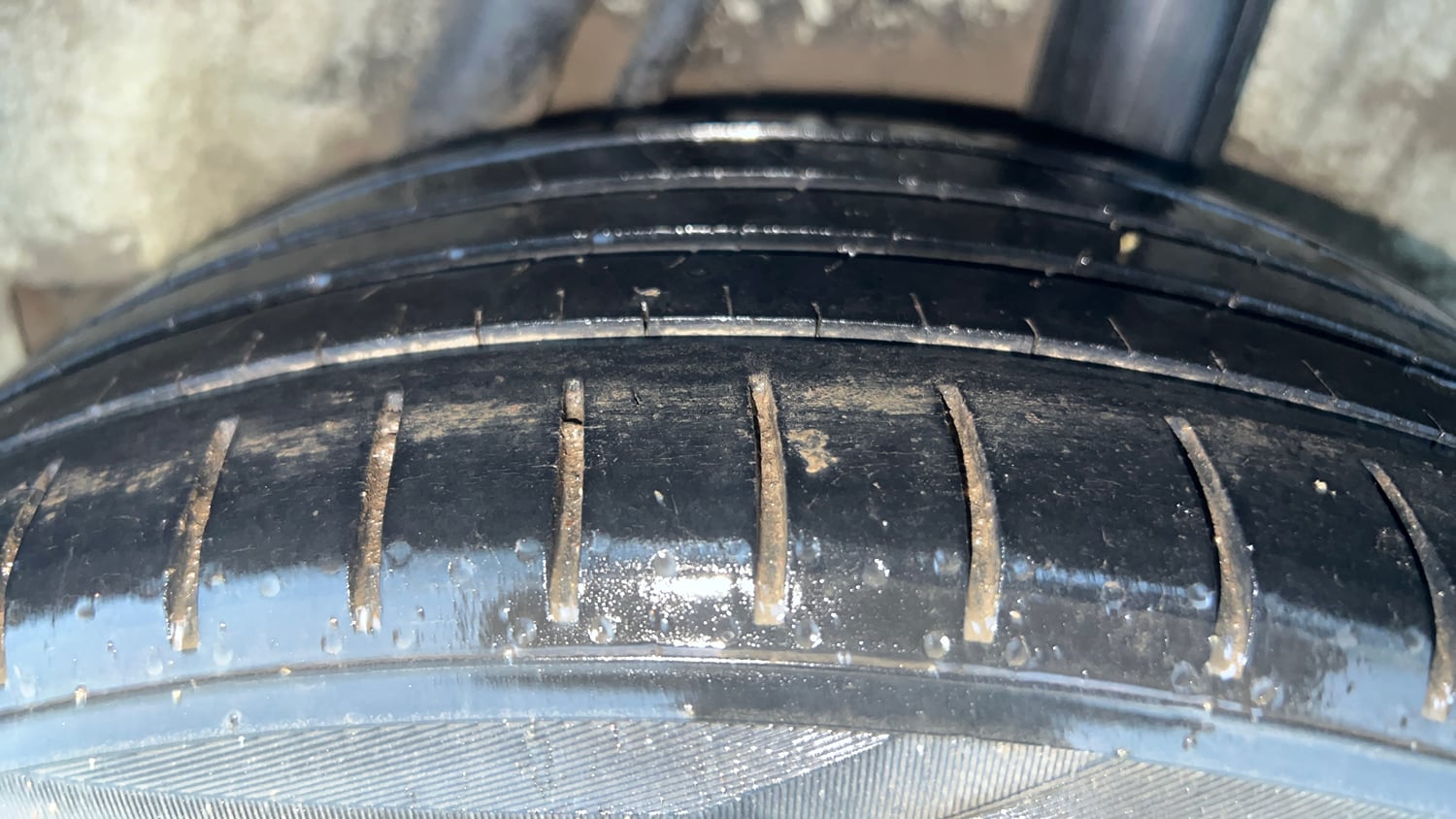 Used 2017 Honda City ZX CVT Petrol Petrol Automatic tyres LEFT REAR TYRE TREAD VIEW