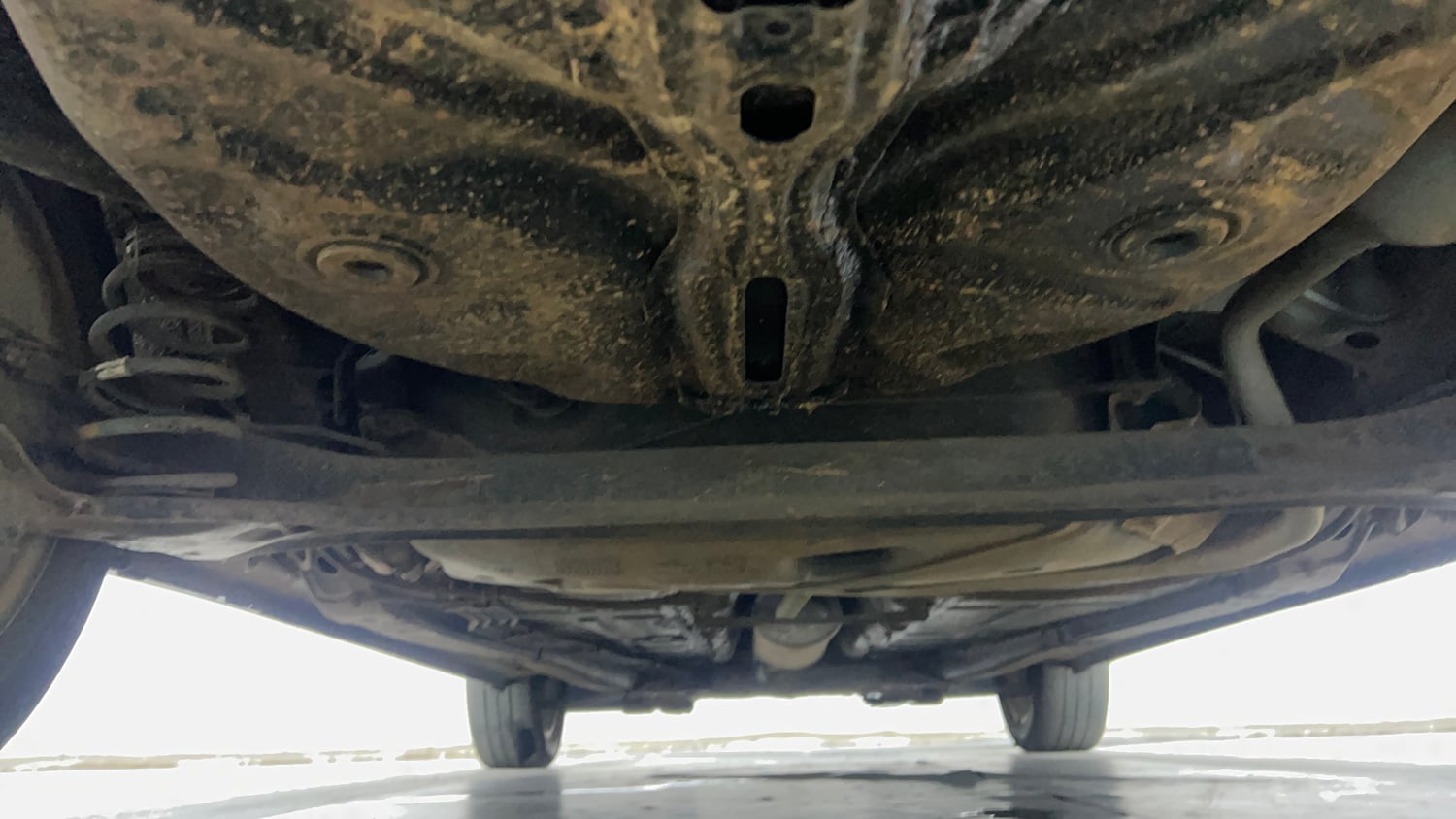 Used 2018 Maruti Suzuki Baleno Alpha 1.2 Petrol Manual extra REAR UNDERBODY VIEW (TAKEN FROM REAR)