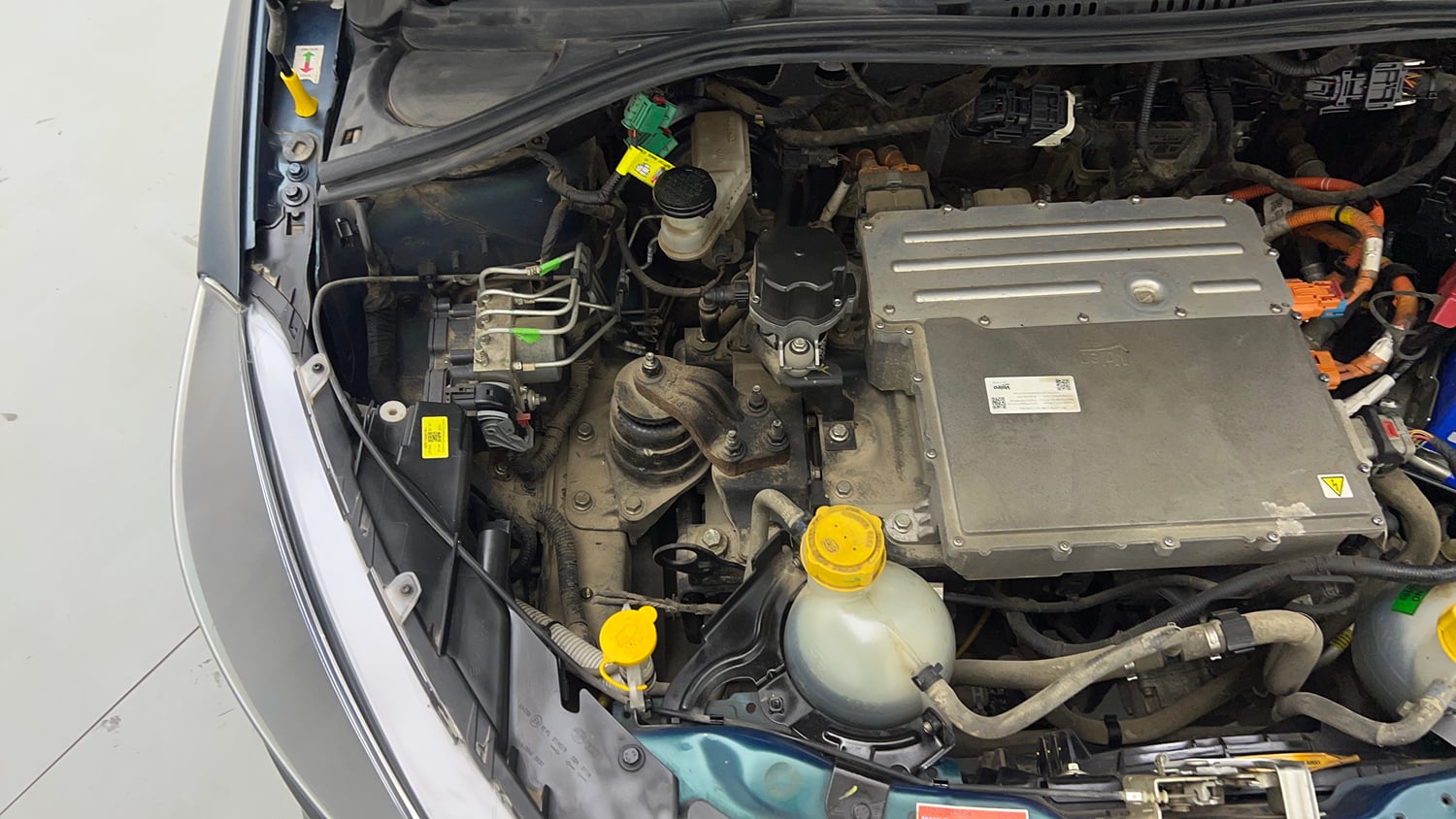 Used 2024 Tata Tiago EV XT Medium Range Electric Automatic engine ENGINE RIGHT SIDE VIEW