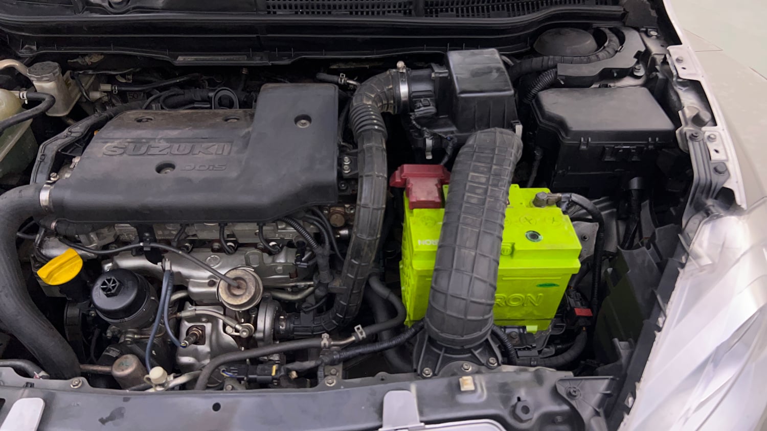 Used 2016 Maruti Suzuki S-Cross Zeta 1.3 Diesel Manual engine ENGINE LEFT SIDE VIEW