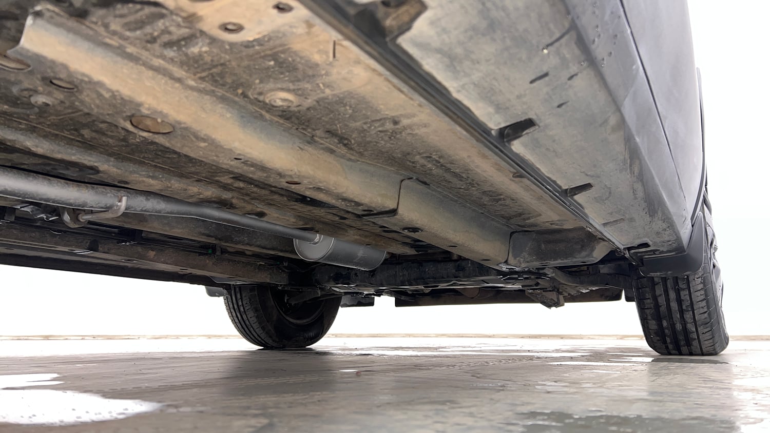 Used 2022 Tata Punch Adventure MT Petrol Manual extra REAR RIGHT UNDERBODY VIEW