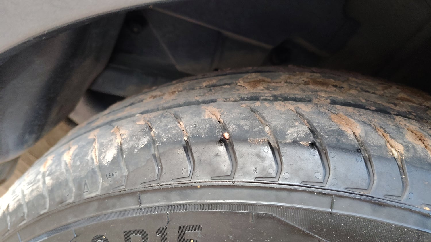 Used 2025 Tata Tigor XZ Plus LUX Petrol Manual tyres LEFT REAR TYRE TREAD VIEW