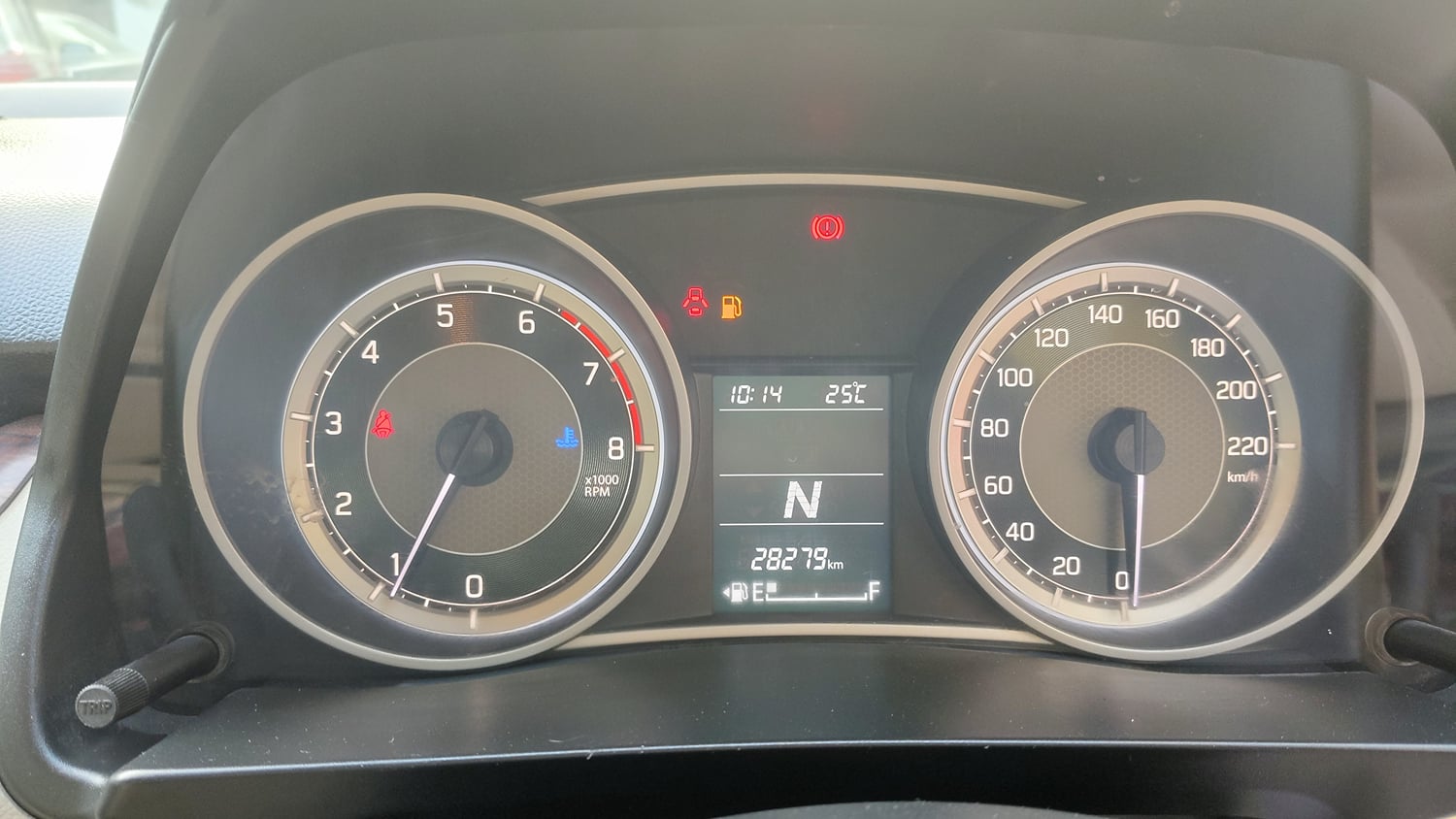 Used 2020 Maruti Suzuki Dzire VXi AMT Petrol Automatic interior CLUSTERMETER VIEW