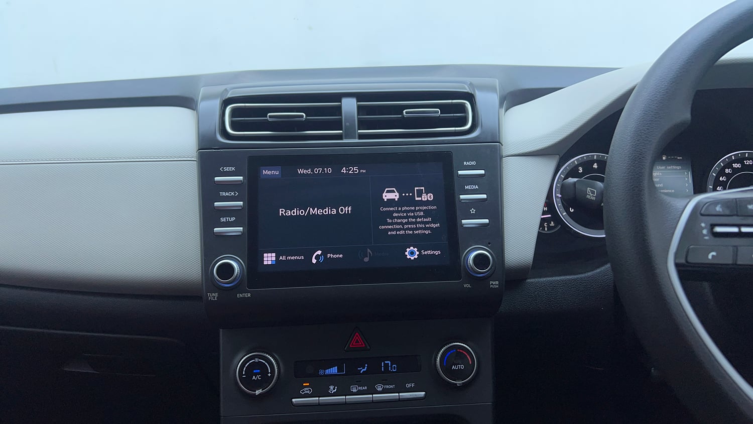 Used 2021 Hyundai Creta S 1.5 Petrol Petrol Manual top_features Integrated (in-dash) music system