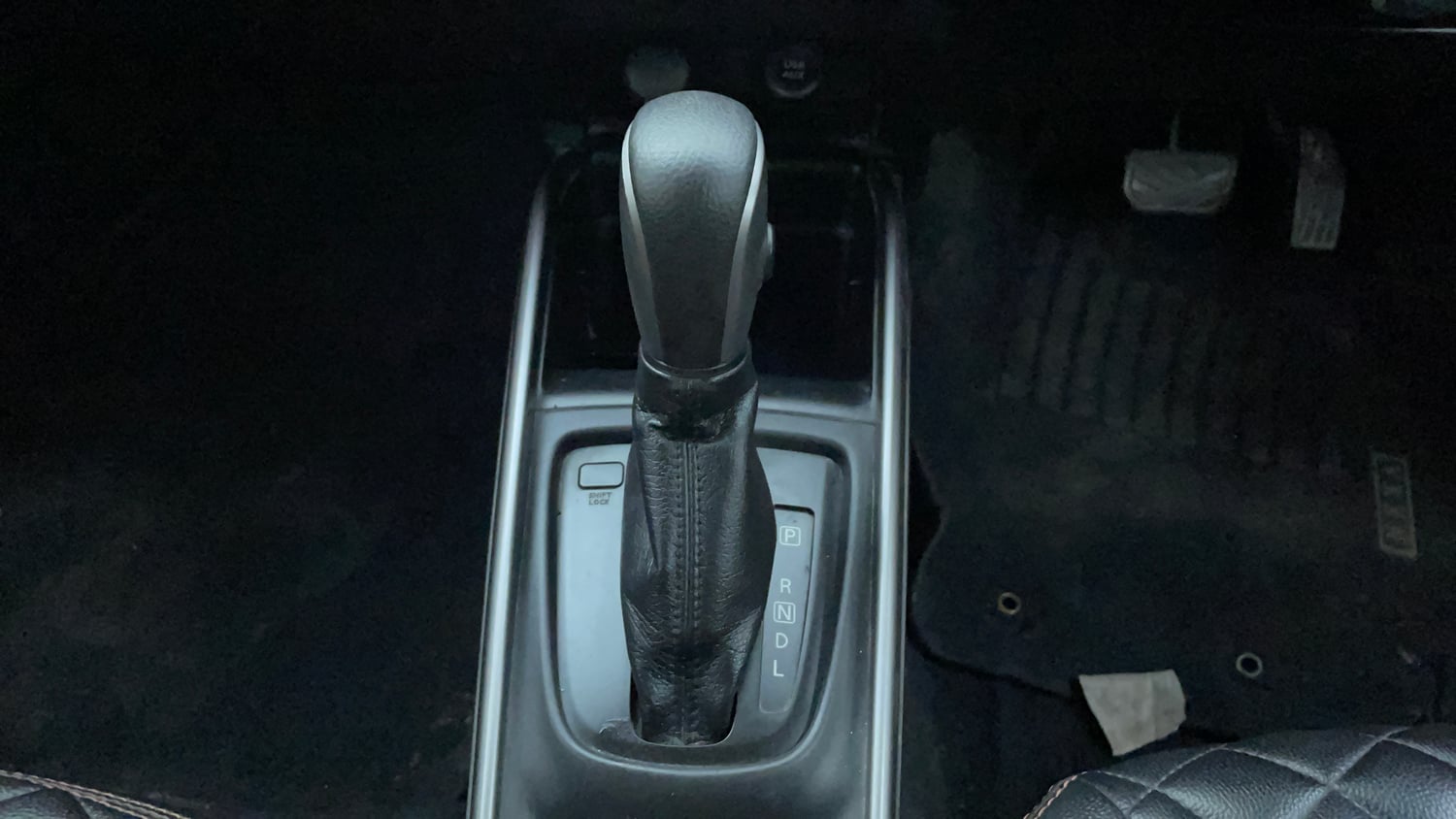Used 2021 Maruti Suzuki Baleno Zeta Automatic Petrol Automatic interior GEAR  KNOB VIEW