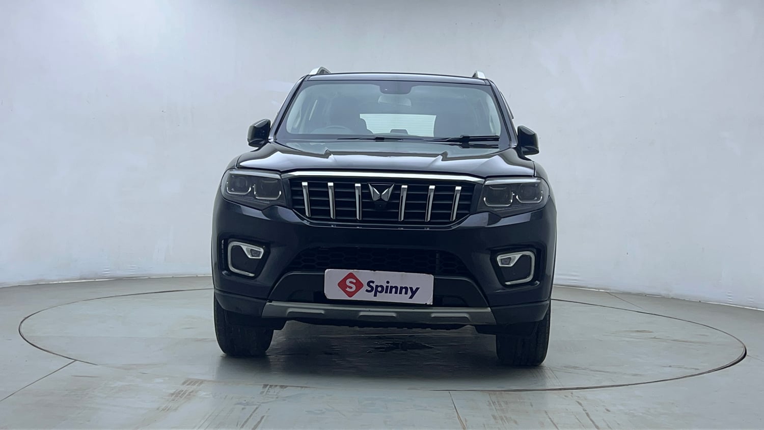 Used 2022 Mahindra Scorpio N Z8 L Petrol AT 7 STR Petrol Automatic exterior FRONT VIEW