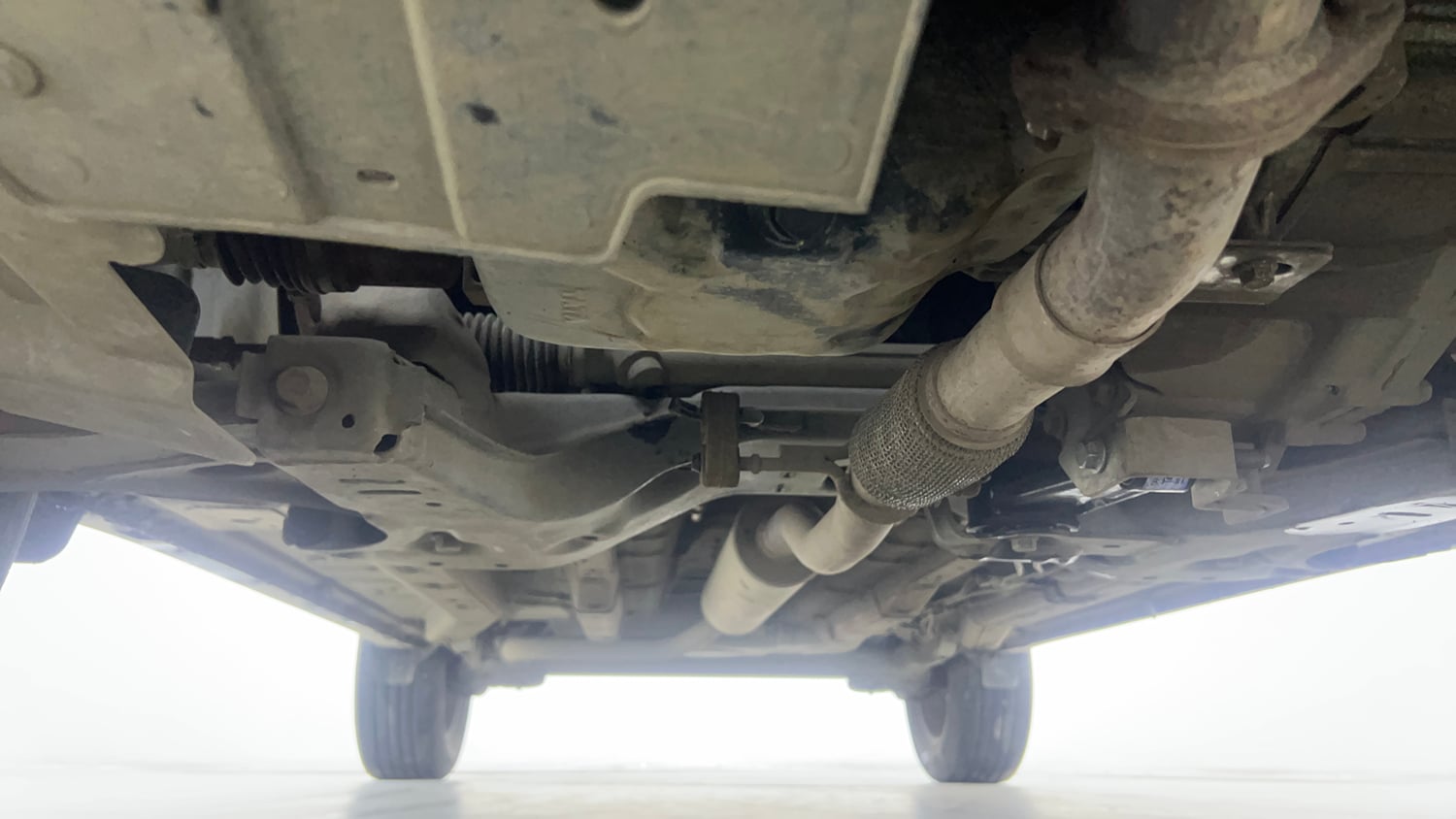 Used 2024 Tata Nexon Creative Plus 1.2 Revotron Petrol 6MT Petrol Manual extra FRONT LEFT UNDERBODY VIEW