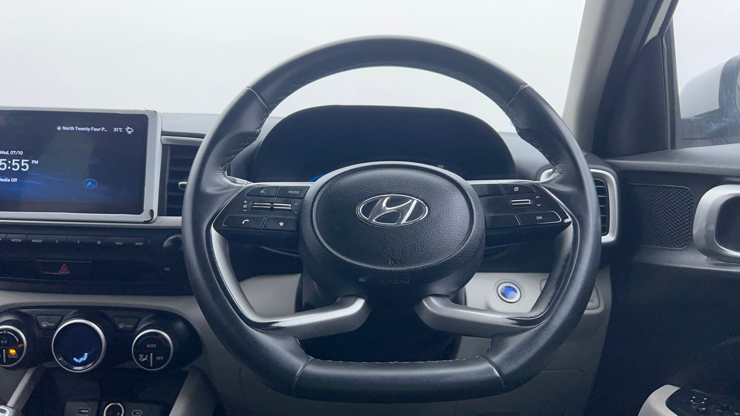 Used 2022 Hyundai Venue SX 1.2 Petrol Petrol Manual interior STEERING VIEW