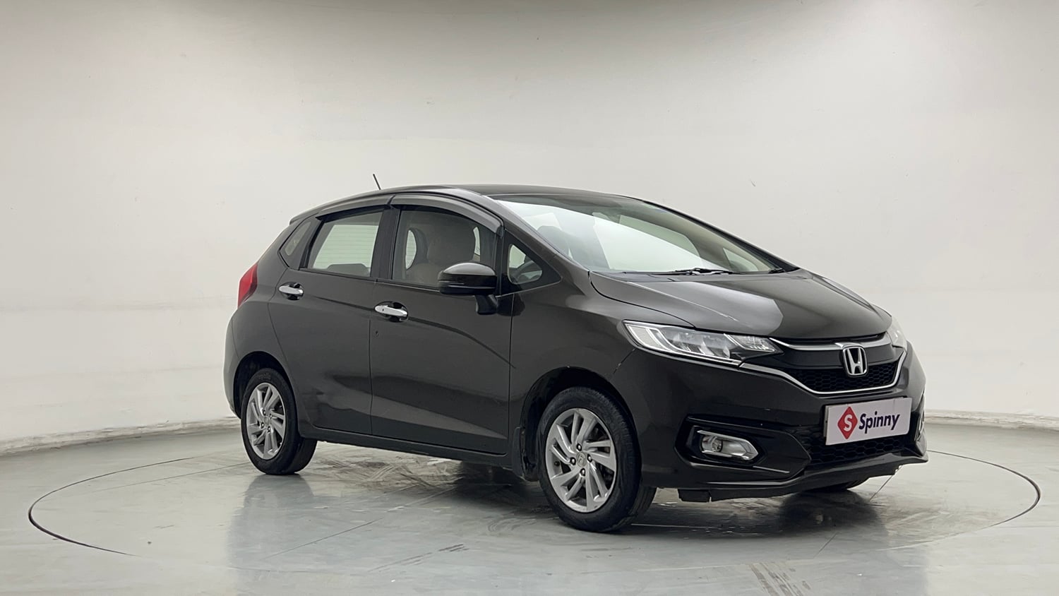 Used 2022 Honda Jazz ZX CVT Petrol Automatic exterior RIGHT FRONT CORNER VIEW