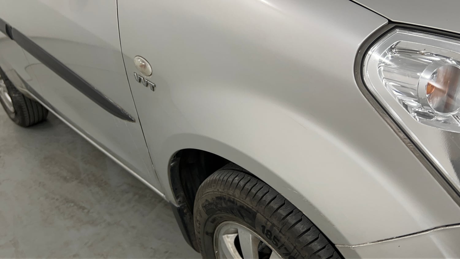 Used 2015 Maruti Suzuki Ritz Zxi BS-IV Petrol Manual dents MINOR SCRATCH