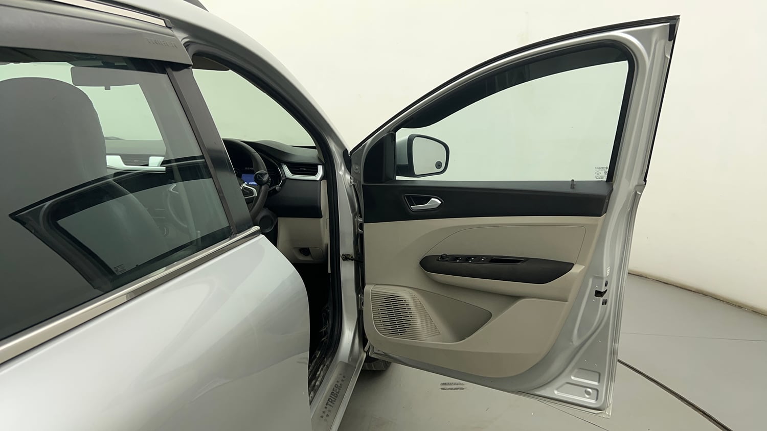 Used 2021 Renault Triber RXZ EASY-R AMT Petrol Automatic interior RIGHT FRONT DOOR OPEN VIEW