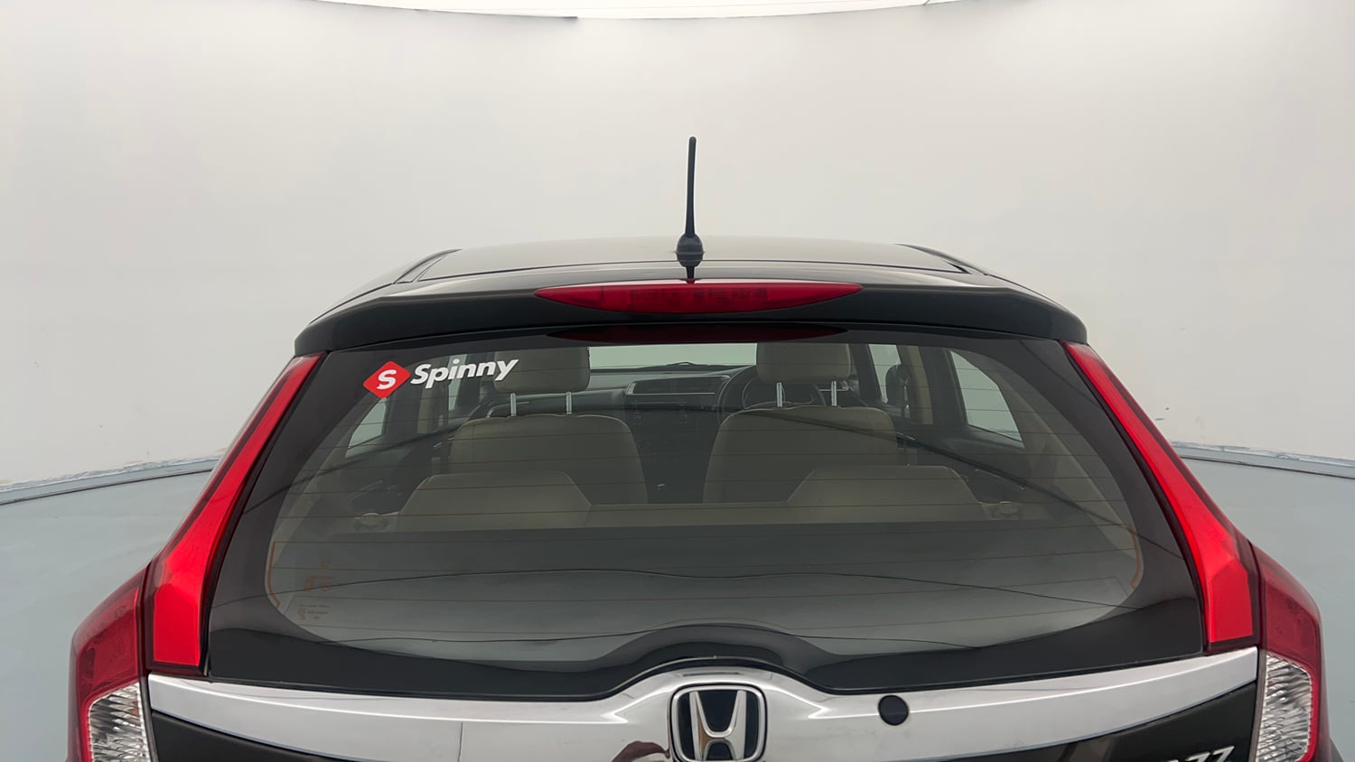 Used 2018 Honda Jazz SV Petrol Petrol Manual exterior BACK WINDSHIELD VIEW
