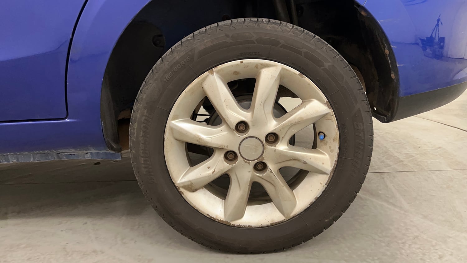 Used 2020 Tata Zest XT Petrol Petrol Manual tyres LEFT REAR TYRE RIM VIEW