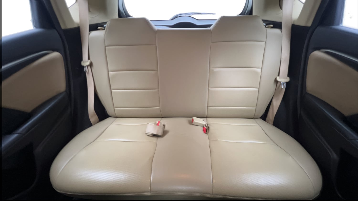 Used 2022 Honda Jazz ZX CVT Petrol Automatic interior REAR SEAT CONDITION VIEW