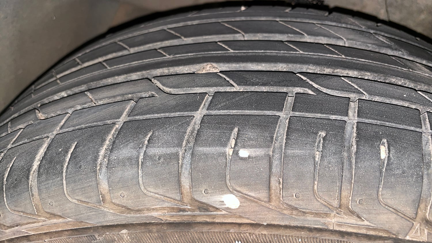 Used 2022 Tata Nexon XZA Plus (Premium) Dark Edition Petrol Automatic tyres RIGHT REAR TYRE TREAD VIEW