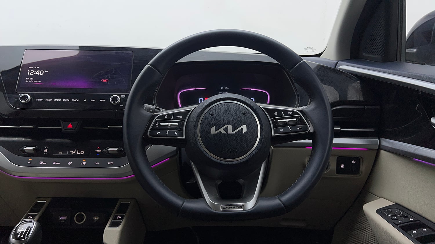 Used 2022 Kia Carens Luxury 1.4 Petrol 7 STR Petrol Manual interior STEERING VIEW
