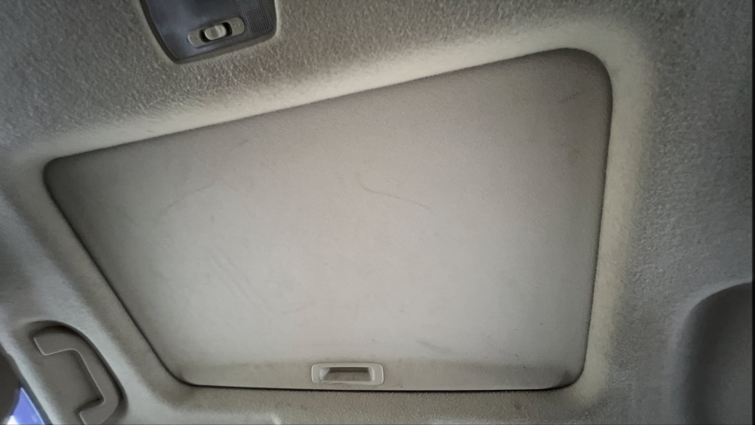 Used 2022 Honda Jazz ZX CVT Petrol Automatic top_features Sunroof