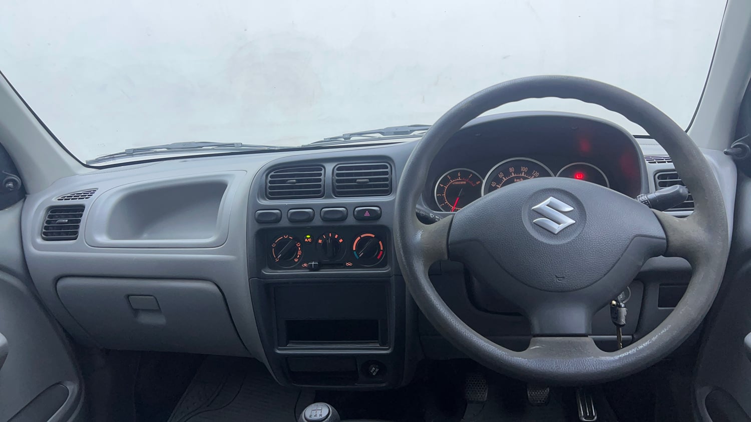 Used 2013 Maruti Suzuki Alto K10 VXi Petrol Manual interior DASHBOARD VIEW
