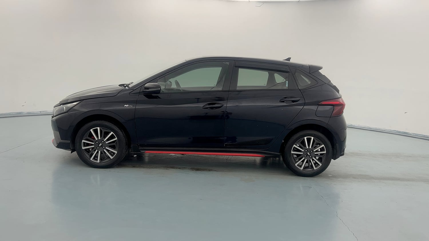 Used 2023 Hyundai i20 N Line N8 1.0 Turbo DCT Petrol Automatic exterior LEFT SIDE VIEW