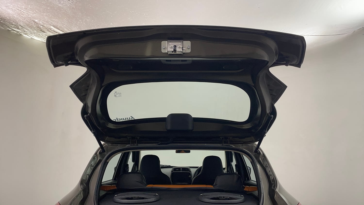 Used 2020 Renault Kwid RXT Petrol Manual interior DICKY DOOR OPEN VIEW