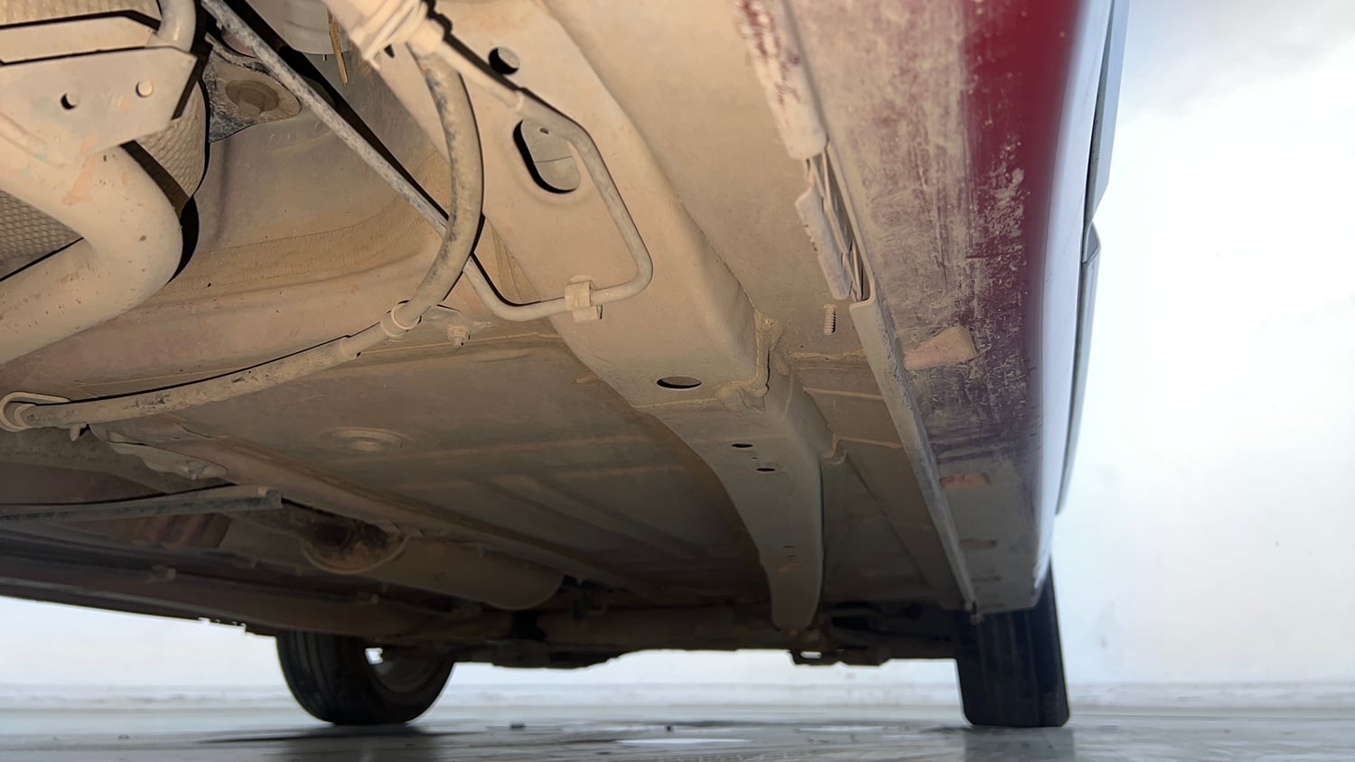 Used 2019 Toyota Glanza V CVT Petrol Automatic extra REAR RIGHT UNDERBODY VIEW