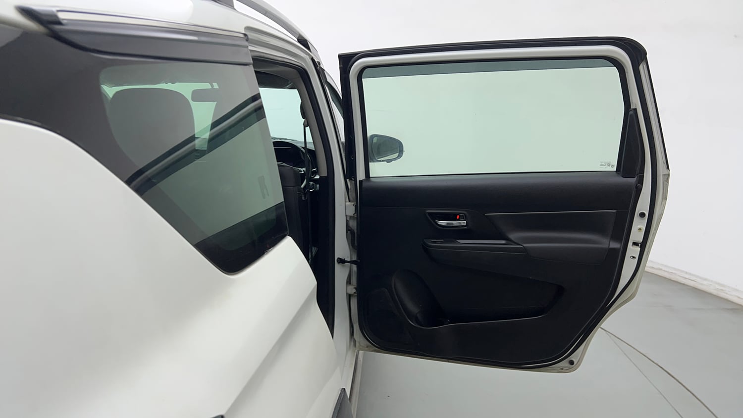 Used 2022 Maruti Suzuki XL6 Alpha Plus MT Petrol Petrol Manual interior RIGHT REAR DOOR OPEN VIEW