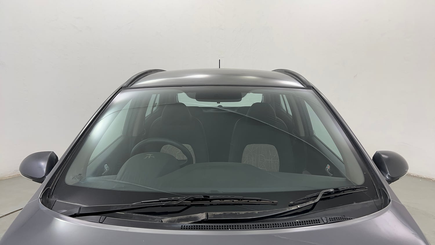 Used 2016 Hyundai Grand i10 Sportz 1.2 Kappa VTVT Petrol Manual exterior FRONT WINDSHIELD VIEW