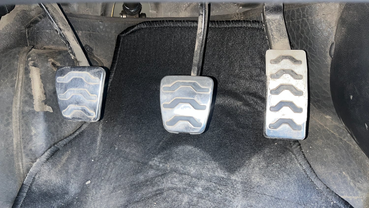 Used 2018 Hyundai i20 Active 1.2 SX Petrol Manual interior PEDALS VIEW