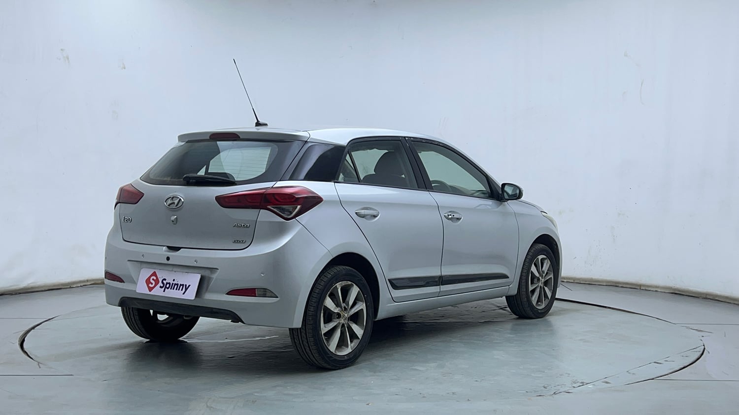 Used 2017 Hyundai Elite i20 Asta 1.2 Petrol Manual exterior RIGHT REAR CORNER VIEW
