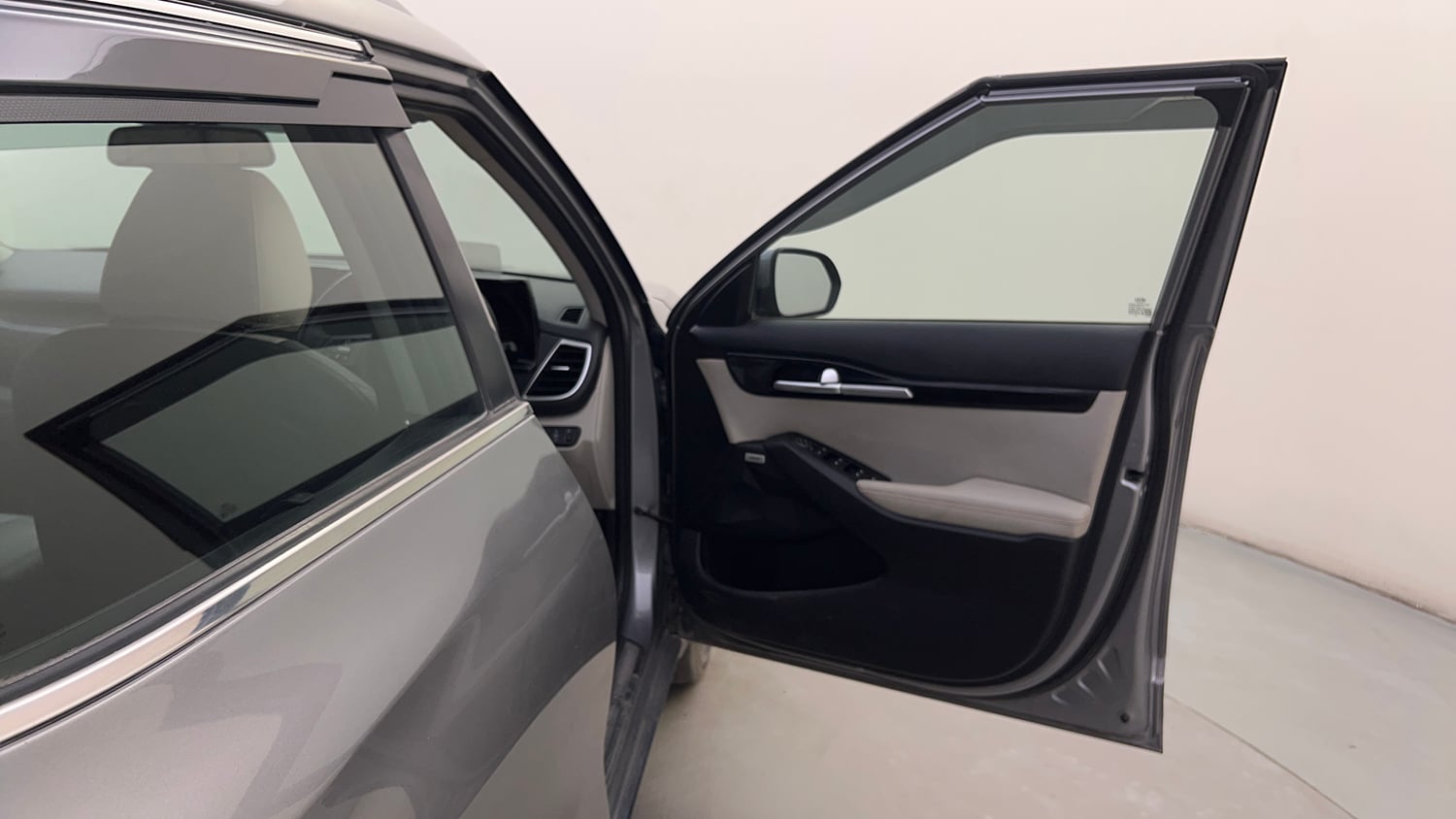 Used 2020 Kia Seltos GTX Plus AT 1.5 Diesel Diesel Automatic interior RIGHT FRONT DOOR OPEN VIEW