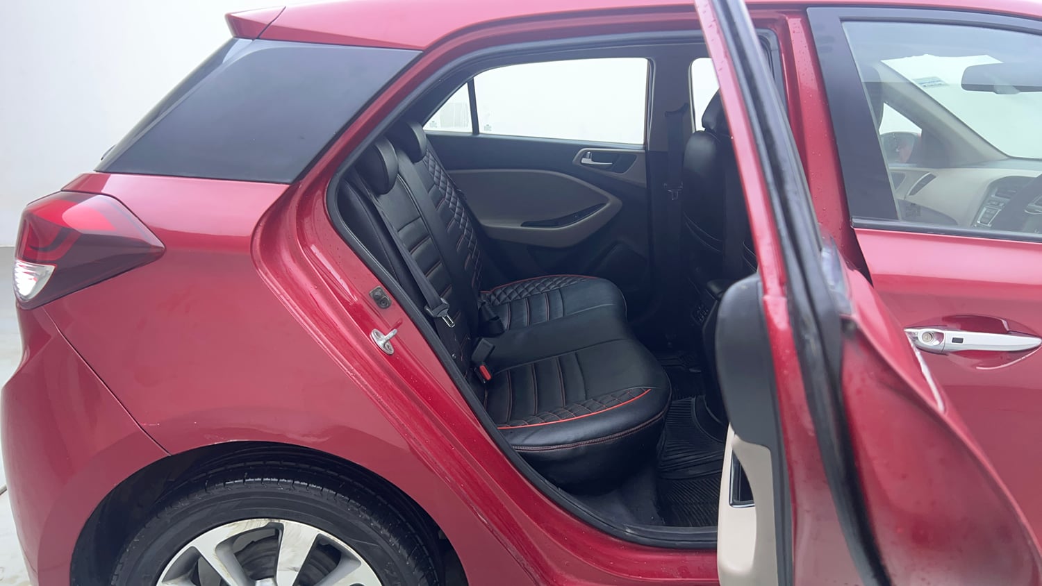 Used 2015 Hyundai Elite i20 Asta 1.2 Petrol Manual interior RIGHT SIDE REAR DOOR CABIN VIEW