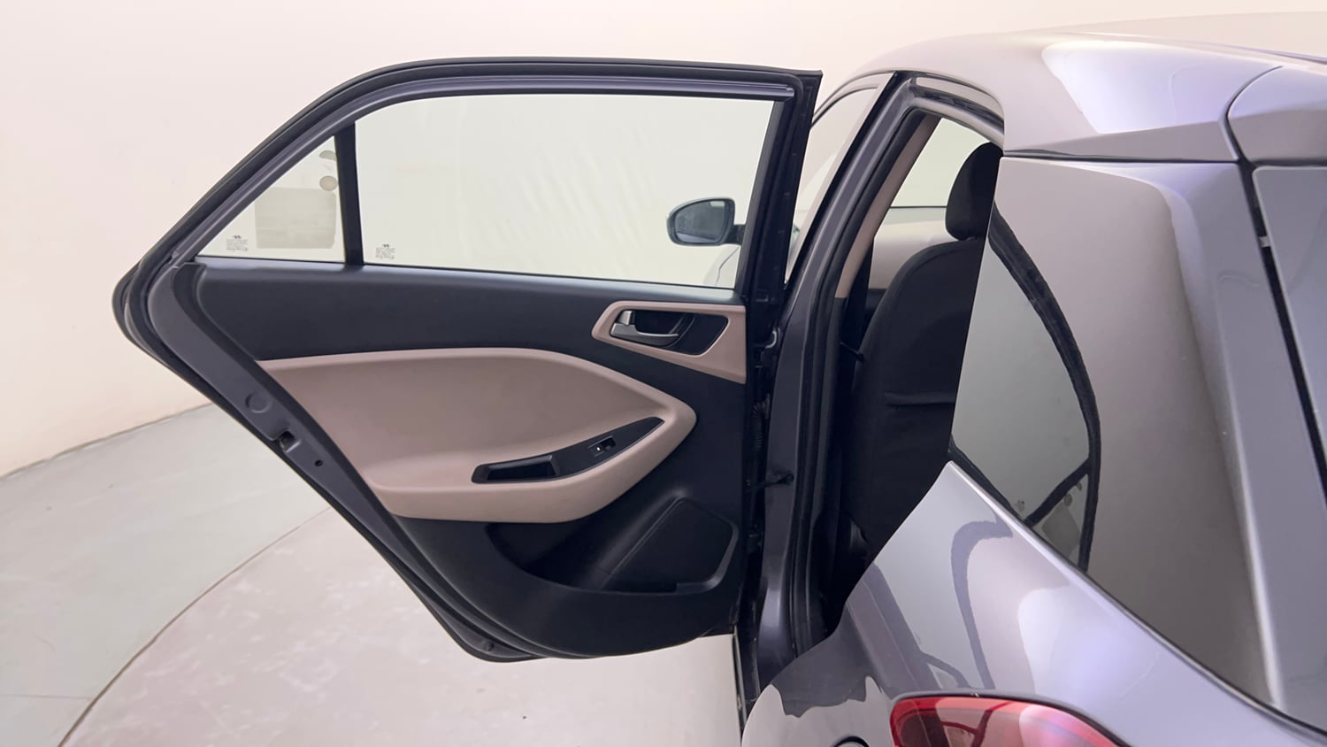 Used 2017 Hyundai Elite i20 Sportz 1.2 Petrol Manual interior LEFT REAR DOOR OPEN VIEW