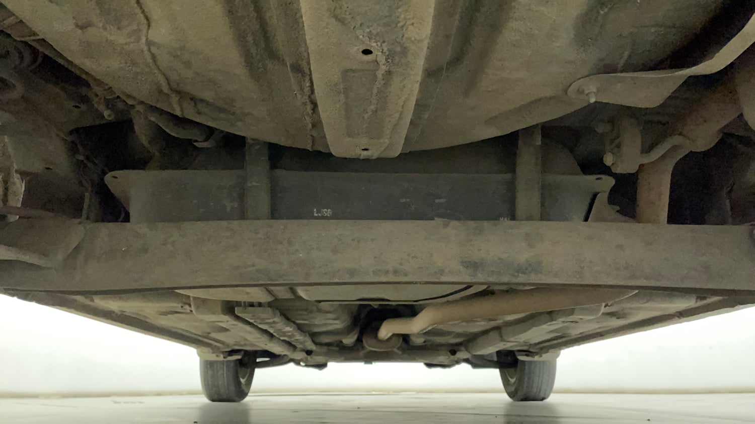 Used 2016 Hyundai Grand i10 Asta 1.2 Kappa VTVT Petrol Manual extra REAR UNDERBODY VIEW (TAKEN FROM REAR)