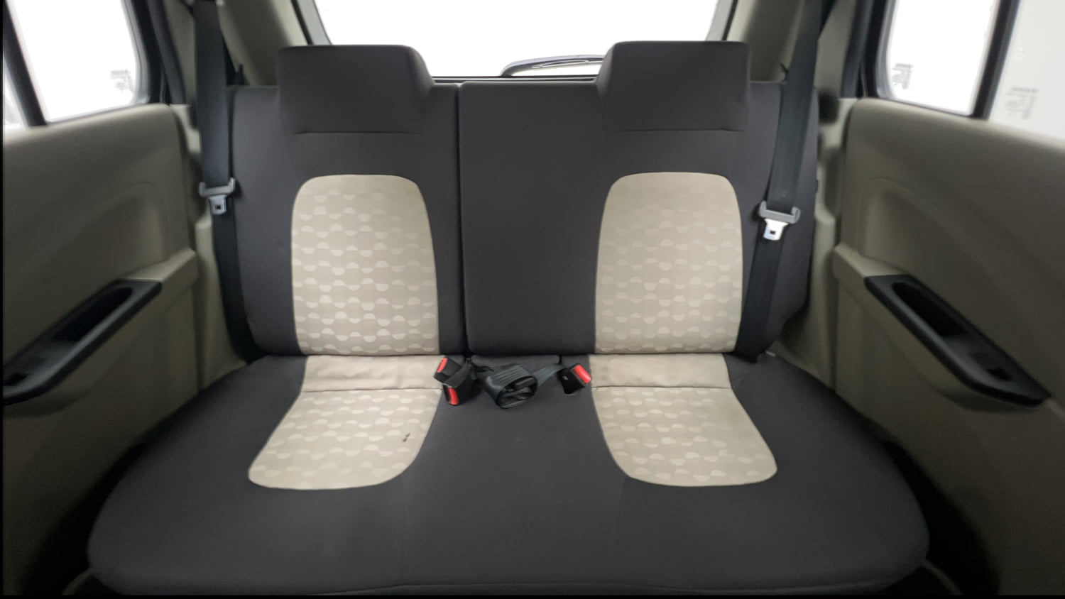 Used 2016 Maruti Suzuki Celerio ZXi AMT Petrol Automatic interior REAR SEAT CONDITION VIEW