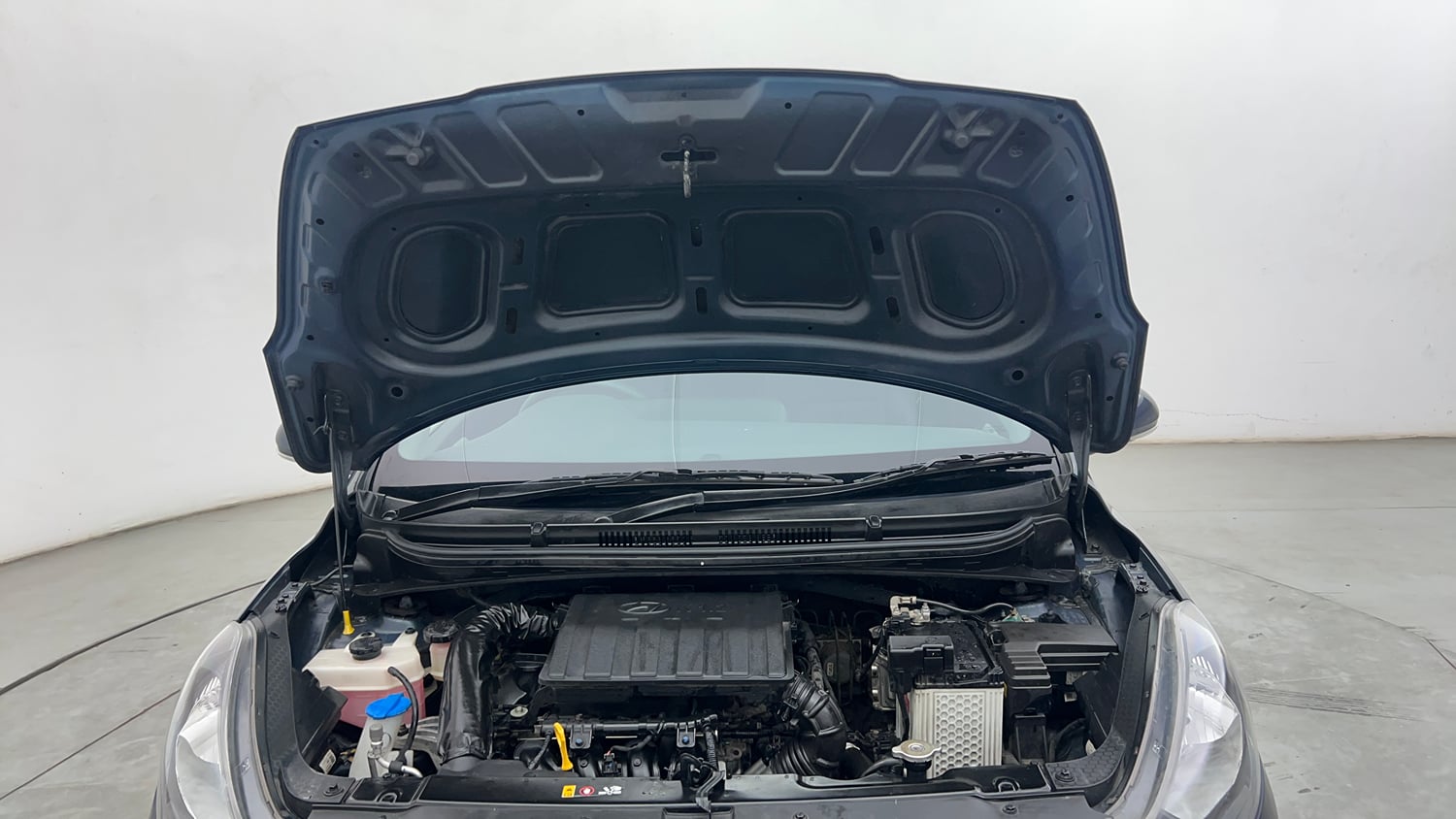 Used 2023 Hyundai Grand i10 Nios Sportz 1.2 Kappa VTVT Petrol Manual engine ENGINE & BONNET OPEN FRONT VIEW