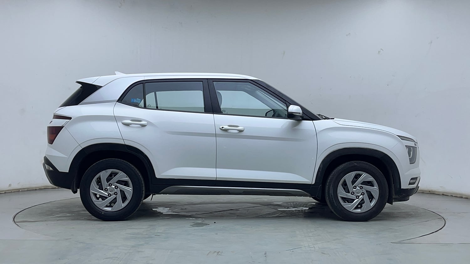 Used 2021 Hyundai Creta EX 1.5 Petrol Petrol Manual exterior RIGHT SIDE VIEW