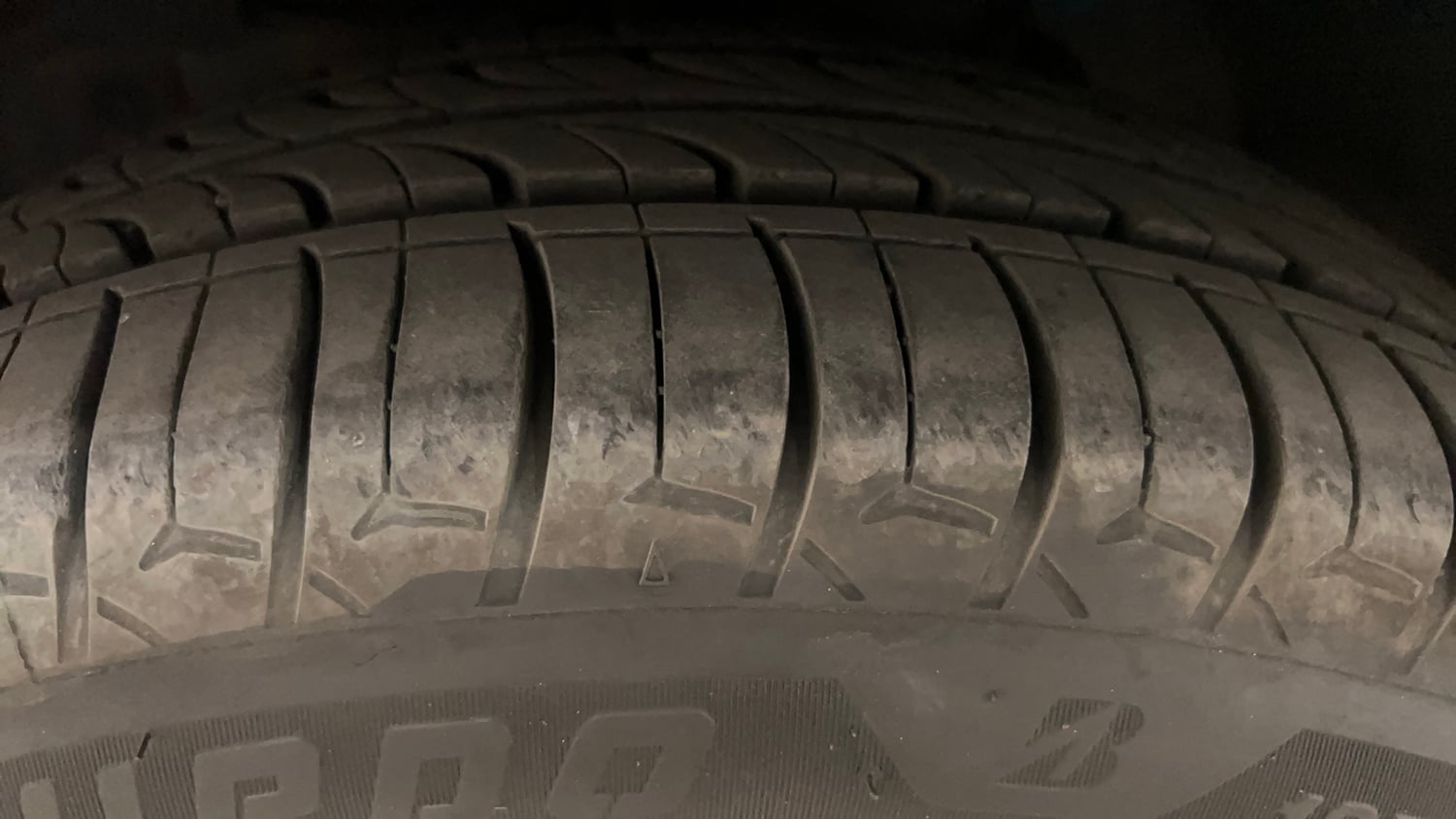 Used 2020 Tata Zest XT Petrol Petrol Manual tyres LEFT FRONT TYRE TREAD VIEW