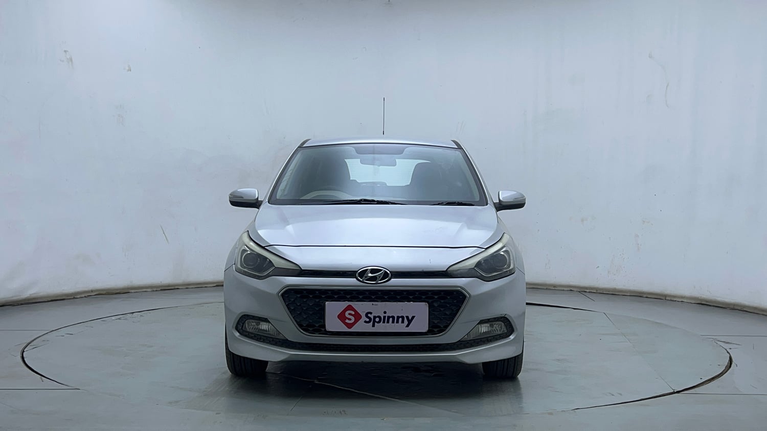 Used 2017 Hyundai Elite i20 Asta 1.2 Petrol Manual exterior FRONT VIEW