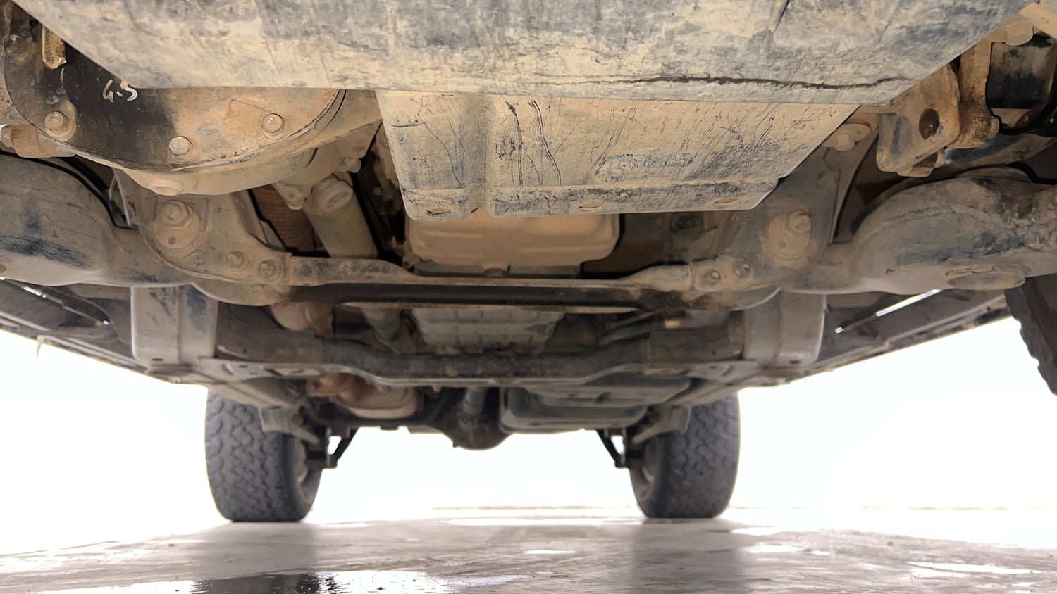 Used 2022 mahindra Thar LX Hard Top Petrol AT 4WD Petrol Automatic extra FRONT LEFT UNDERBODY VIEW